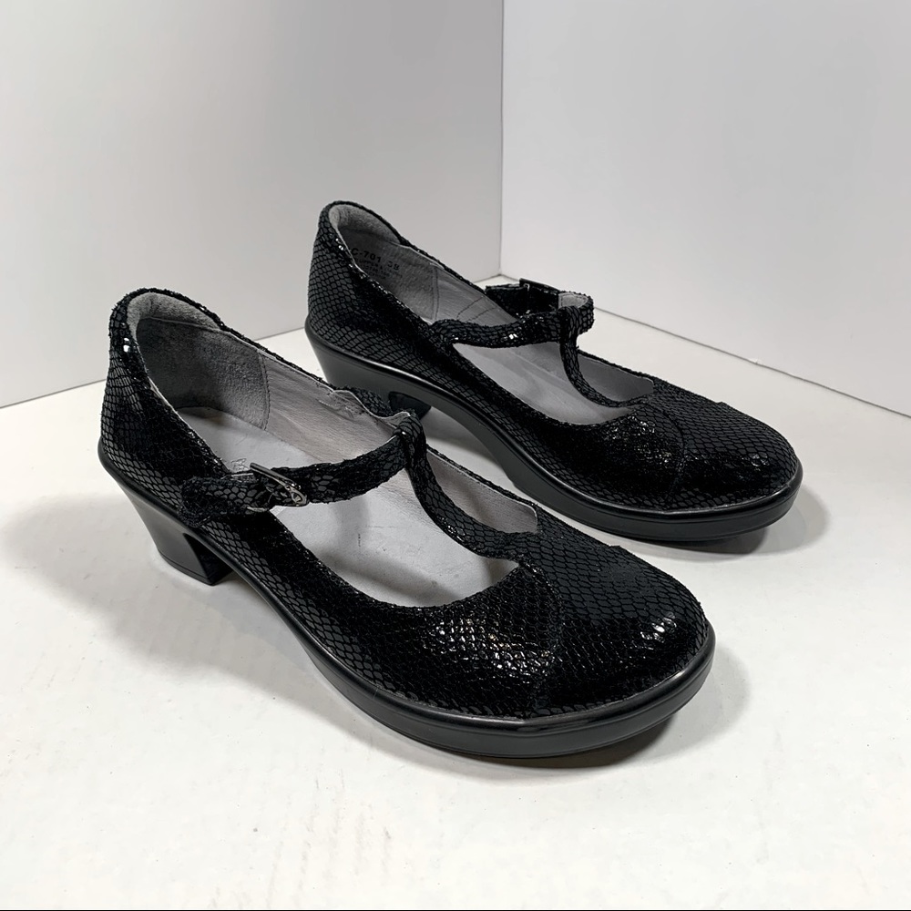 Alegria T-Strap Mary Jane Shoes Shiny Black 38